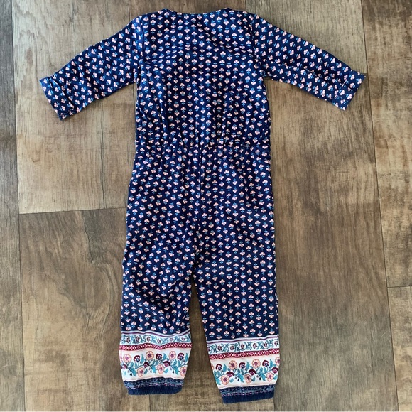 New without Tags Carters button front floral pattern long sleeve/pant romper - Picture 2 of 7